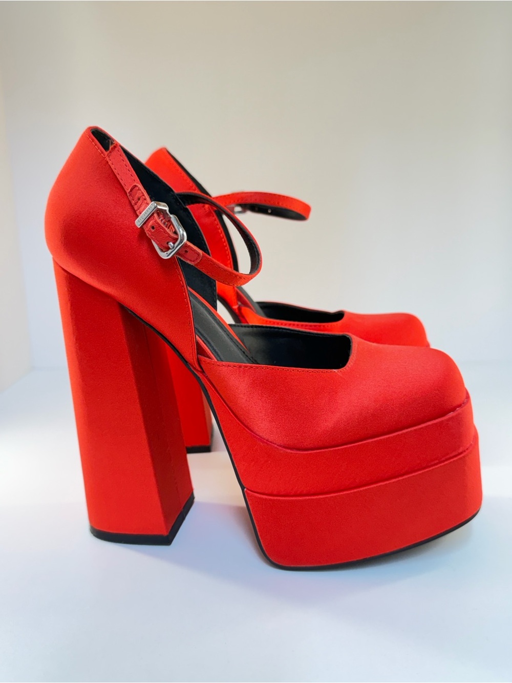 Gianni Binni Red Platform Mary Jane Heels